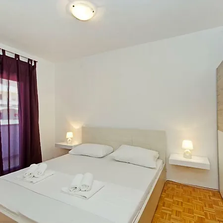 Luxury Frane Podstrana