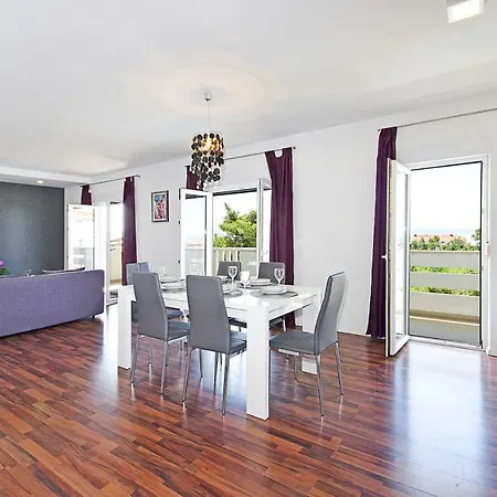 Apartment Luxury Frane
