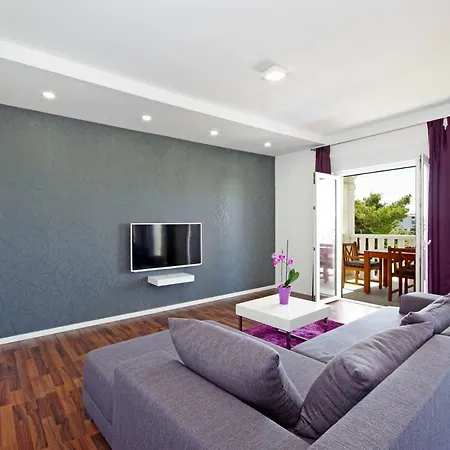 Luxury Frane Apartment *