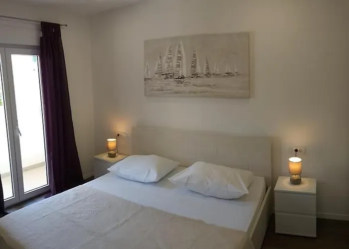 Luxury Frane Lejlighed